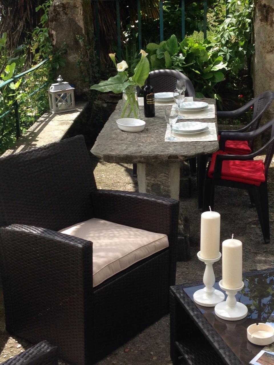 Residenza Le Camelie Apartment ออกเจบบิโอ ภายนอก รูปภาพ